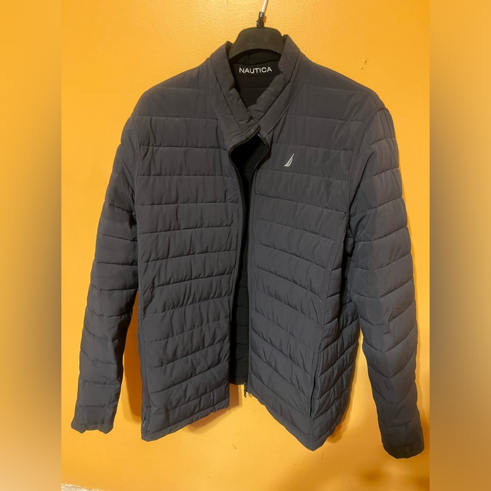 "Score This Trendy 3X Nautica Men's Reversible Jacket in Black & Charcoal Grey!"